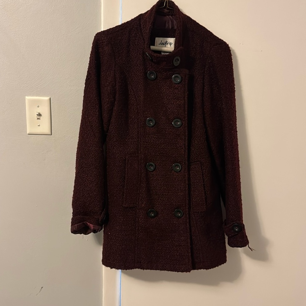 Adorable coat. Lightweight but yet super warm and super cute.